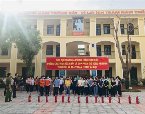 Trường THCS TT Trâu Quỳ tập huấn công tác phòng cháy chữa cháy
